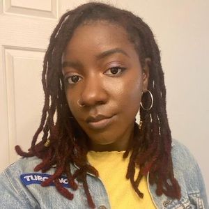 Meet your Posher, Adeline